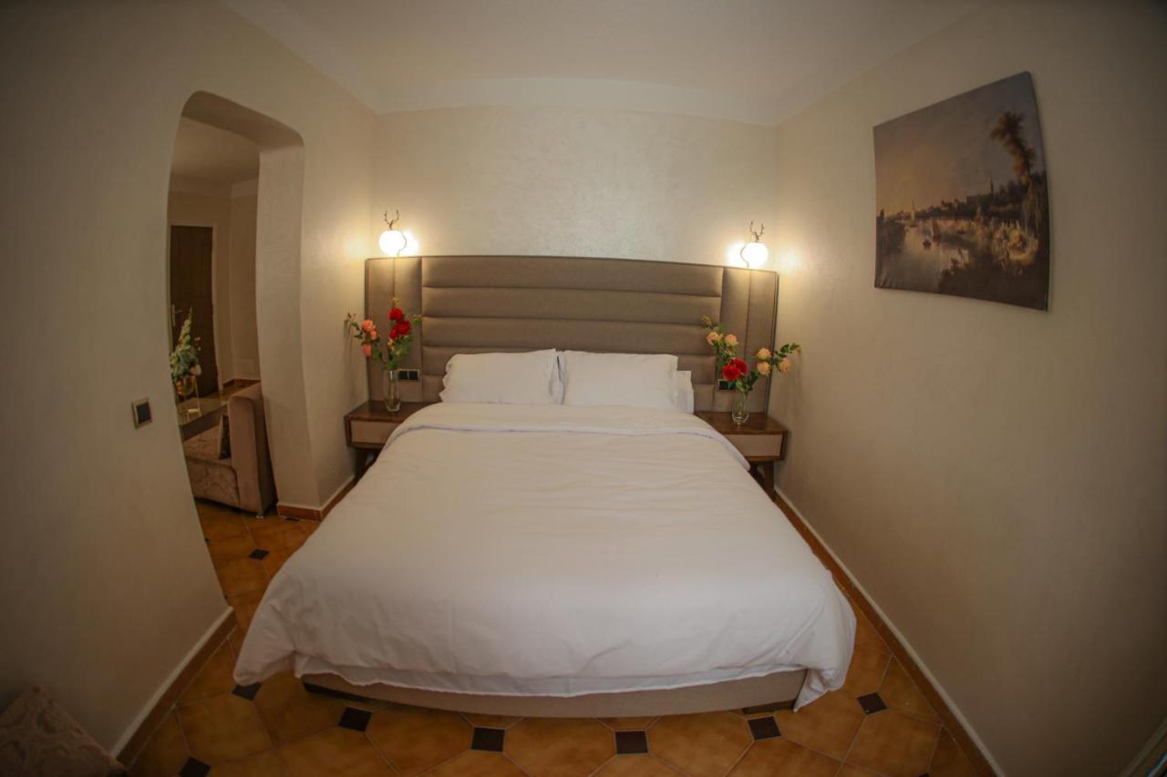 Hotel Des Lilas Oujda Exterior photo